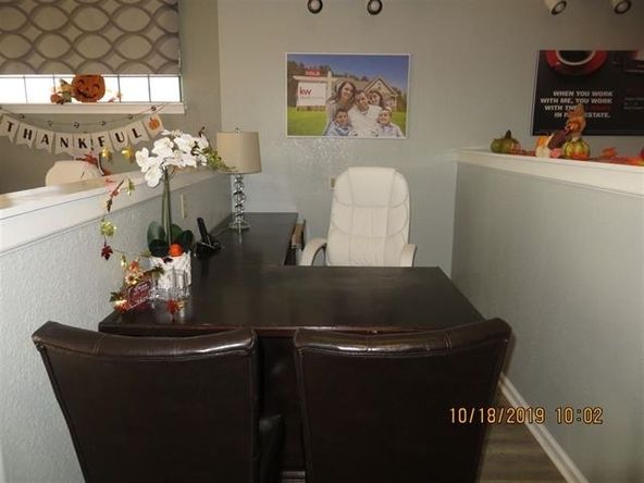 Commercial/Industrial Office: 206 Western Dr, Del Rio, TX 78840